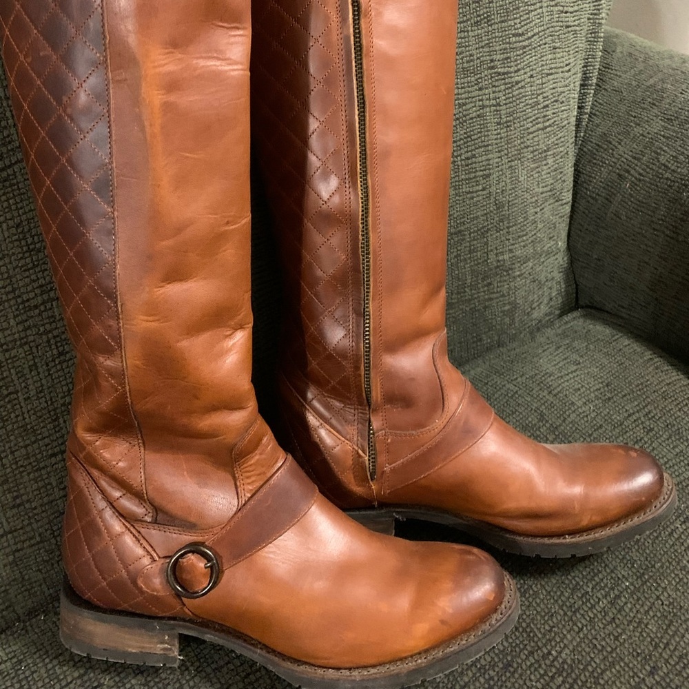 Justin Ladies Knee High Boots